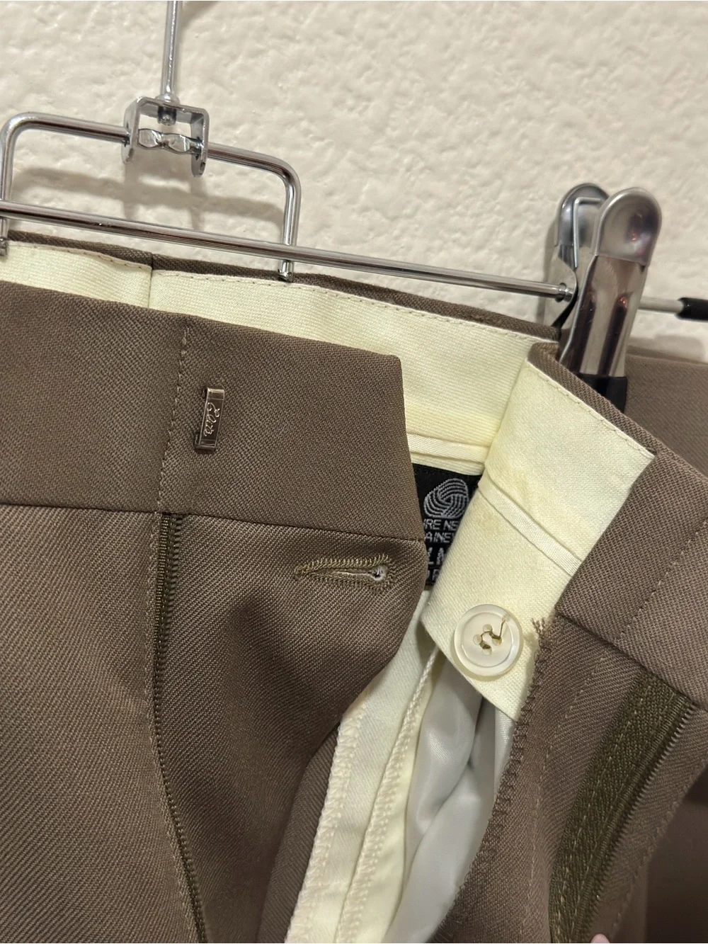 Alfani Mens Pleated Dress Pants Beige Size 34 100% Pure Wool  Cuffed Hem